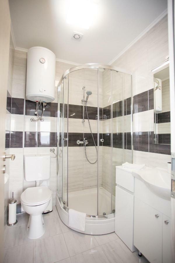 Apartment Bilo Omiš Eksteriør billede